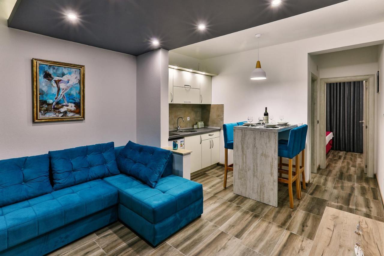 De Lux Apartments Luka Bar Dış mekan fotoğraf