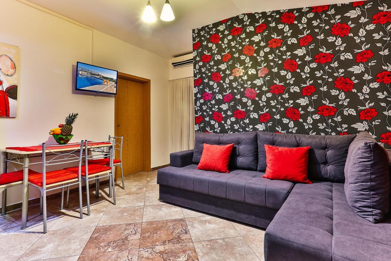 De Lux Apartments Luka Bar Dış mekan fotoğraf