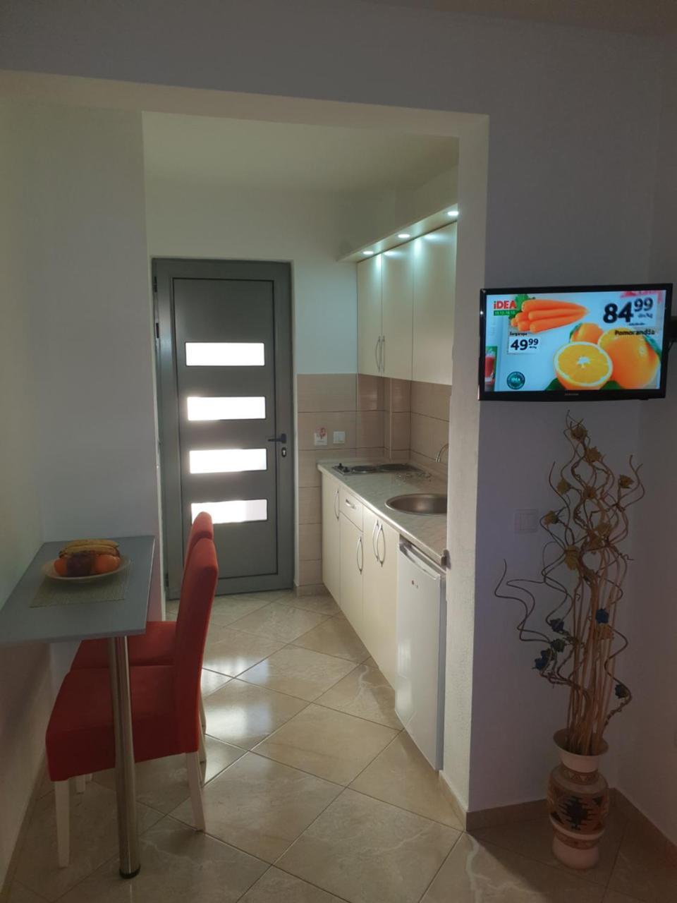 De Lux Apartments Luka Bar Dış mekan fotoğraf